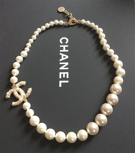 chocker chanel|authentic Chanel pearl necklace.